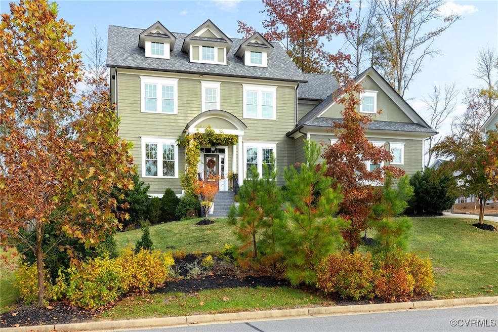 Welcome To Tulip Hill Court!