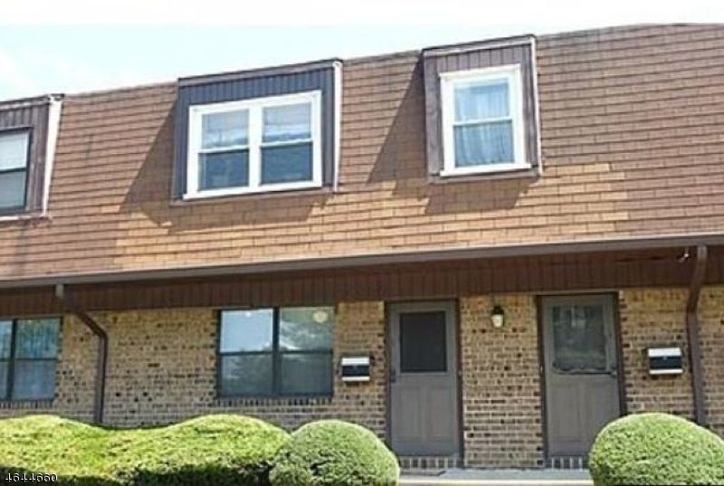 1210 Silver Ct, Hamilton Square, NJ 08690 - photo 1