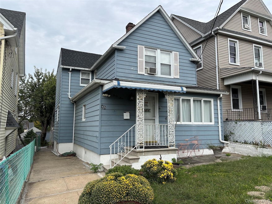 For Sale $559,000 • Co-Listing Agent