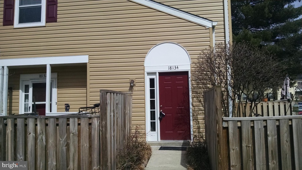 18134 Rolling Meadow Way, Olney, MD 20832 - photo 1