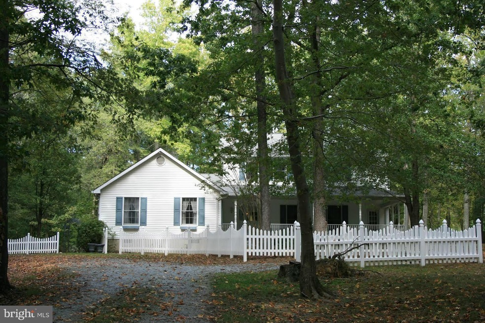 4460 Camelot Dr, Pomfret, MD 20675 - photo 1