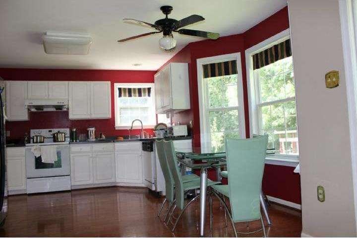 304 E Flagstone Dr, Newark, DE 19702 - photo 1