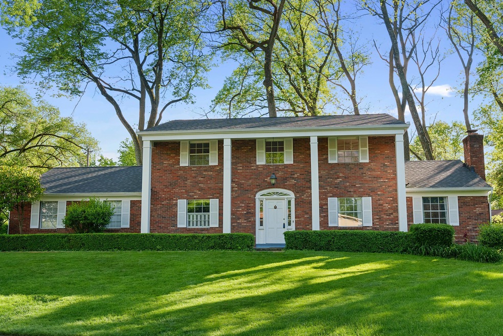 899 Litchfield Ct, Columbus, OH 43235 - photo 1