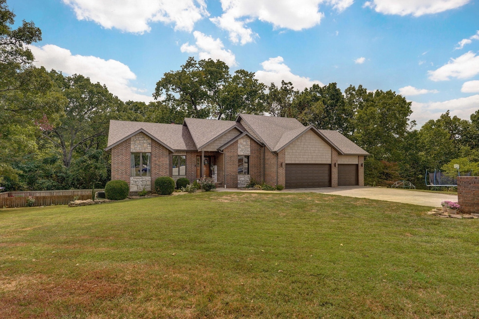 2378 Kissee Dr-72