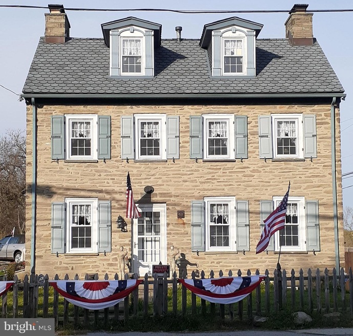 9201 Ridge Pike, Lafayette Hill, PA 19444 - photo 1