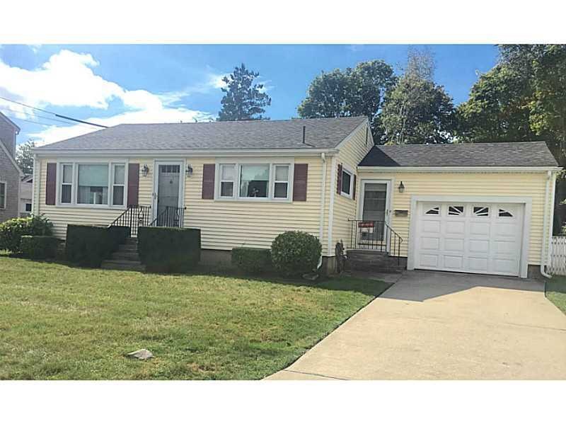 40 Clayton St, Middletown, RI 02842 - photo 1