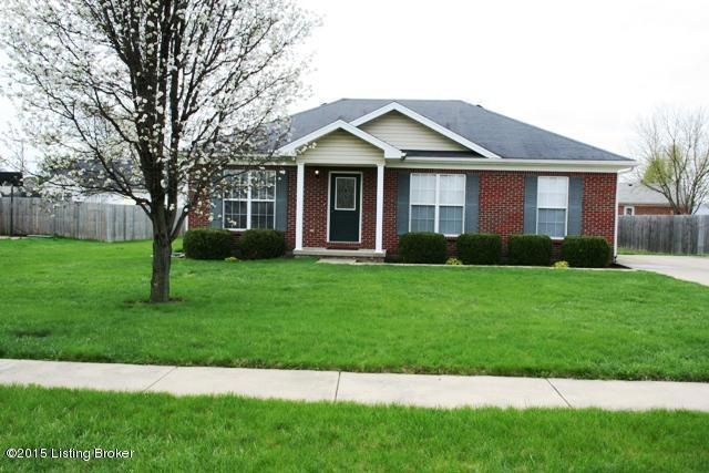 461 Forest Ridge Dr, Mount Washington, KY 40047 - photo 1