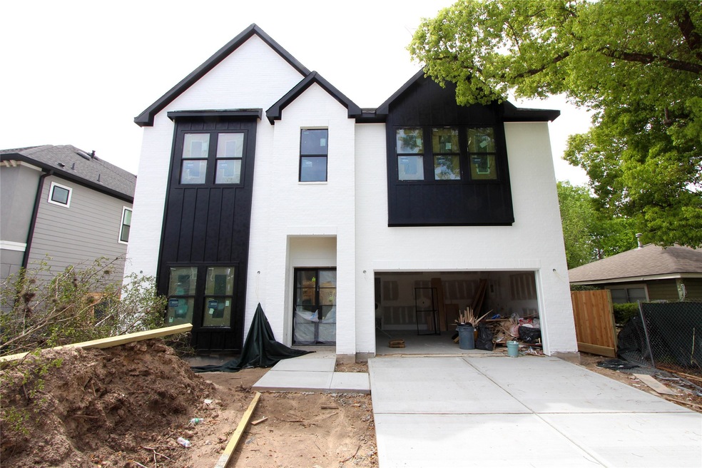 1703 Viking Dr, Houston, TX 77018 - photo 1