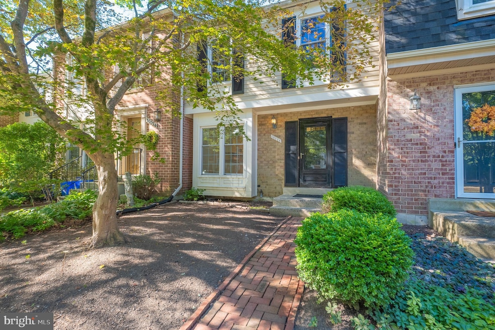 10026 Maple Leaf Dr, Montgomery Village, MD 20886 - photo 1