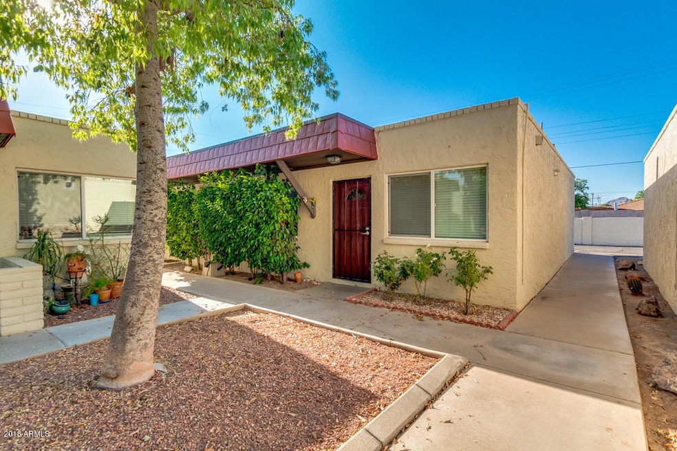3626 N 37th St unit 15, Phoenix, AZ 85018 - photo 1