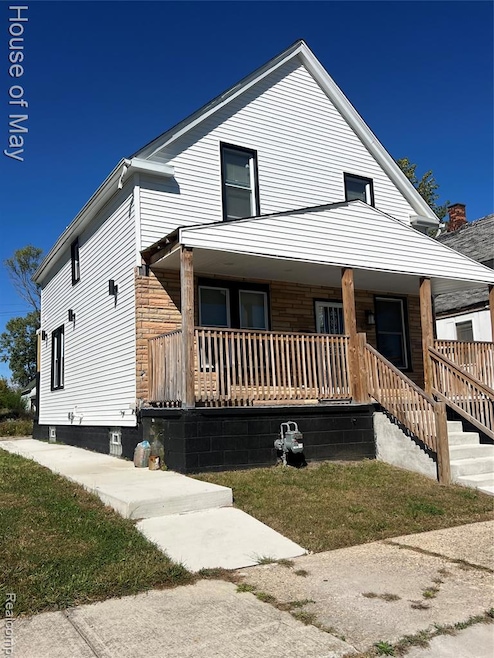 For Sale $229,000 • Co-Listing Agent