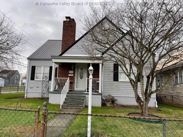 230 20th St, Dunbar, WV 25064 - photo 1