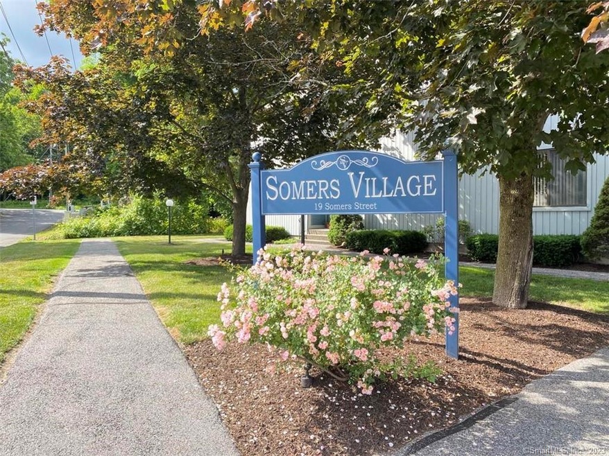 19 Somers St unit A3, Danbury, CT 06810 - photo 1