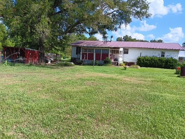 9837 Farm To Market Road 114, Clarksville, TX 75426 - photo 1