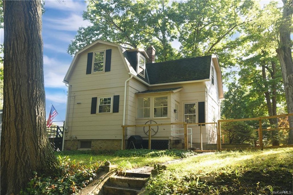 438 Pythian Ave, Hawthorne, NY 10532 - photo 1