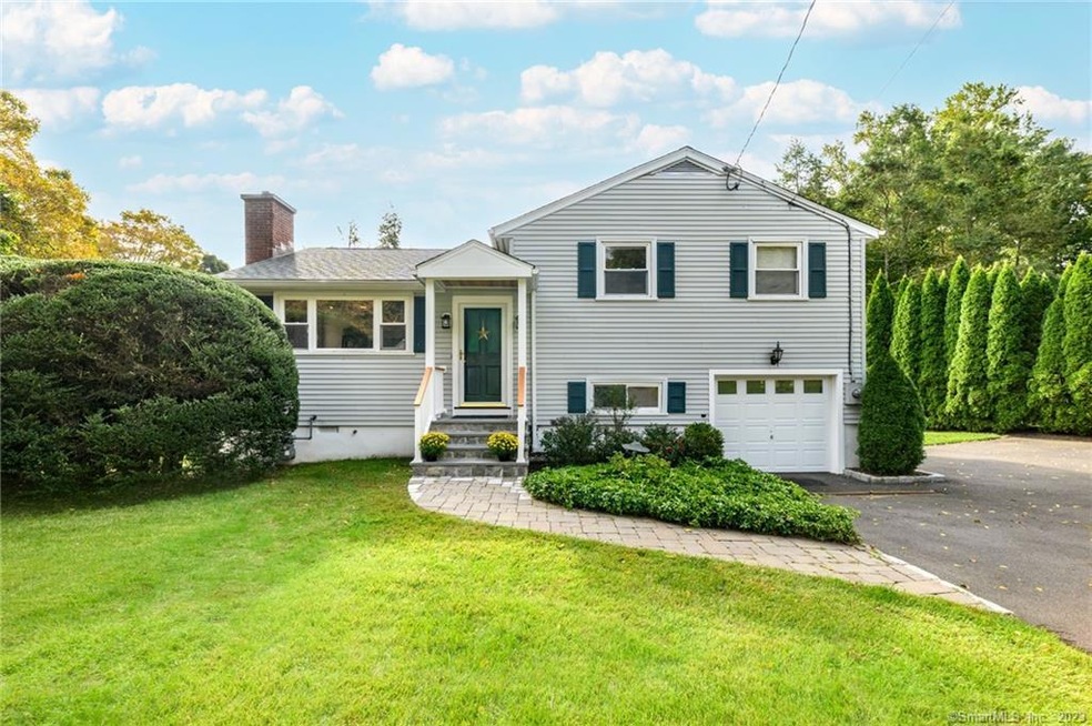 208 Bouton St W, Stamford, CT 06907 - photo 1