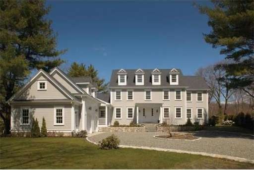 134 Vine St, Chestnut Hill, MA 02467 - photo 1