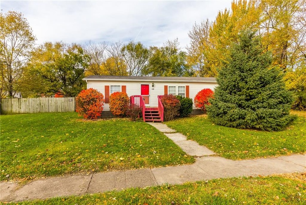 1804 E 25th St, Des Moines, IA 50317 - photo 1