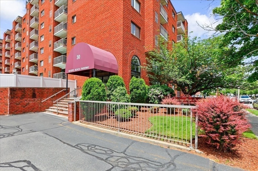 Parkway Plaza South unit 110, Medford, MA 02155 - photo 1