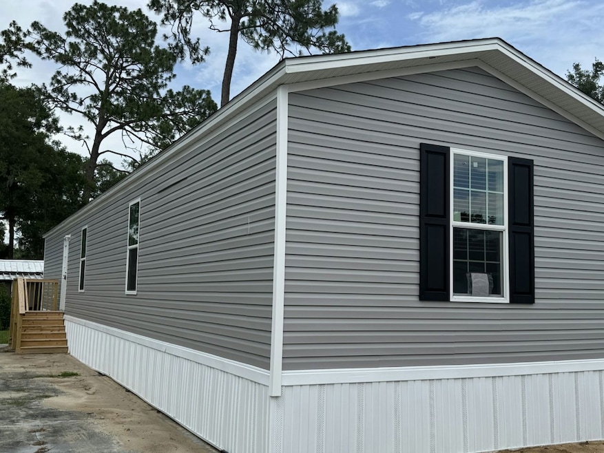 For Rent $1,324/month