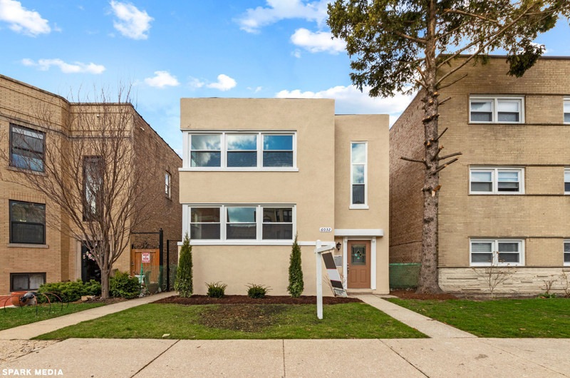6032 N Mozart St, Chicago, IL 60659 - photo 1