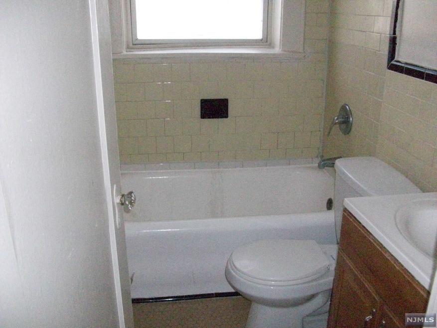 10 Hasbrouck Ave, Hasbrouck Heights, NJ 07604 - photo 1