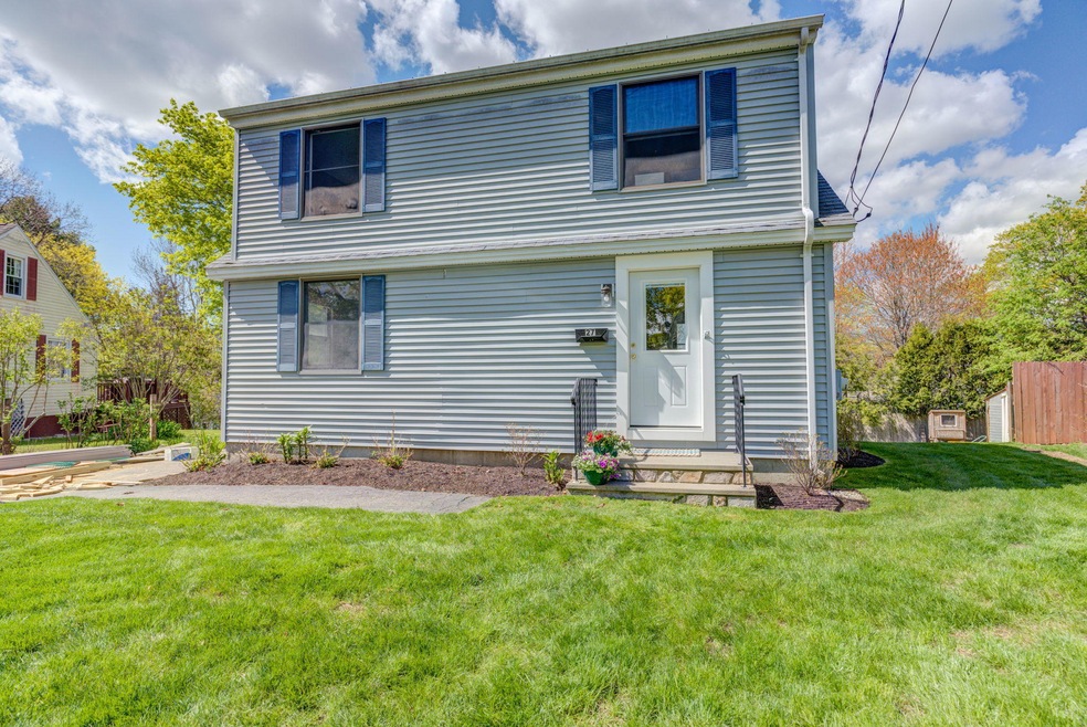 27 Meadow Way