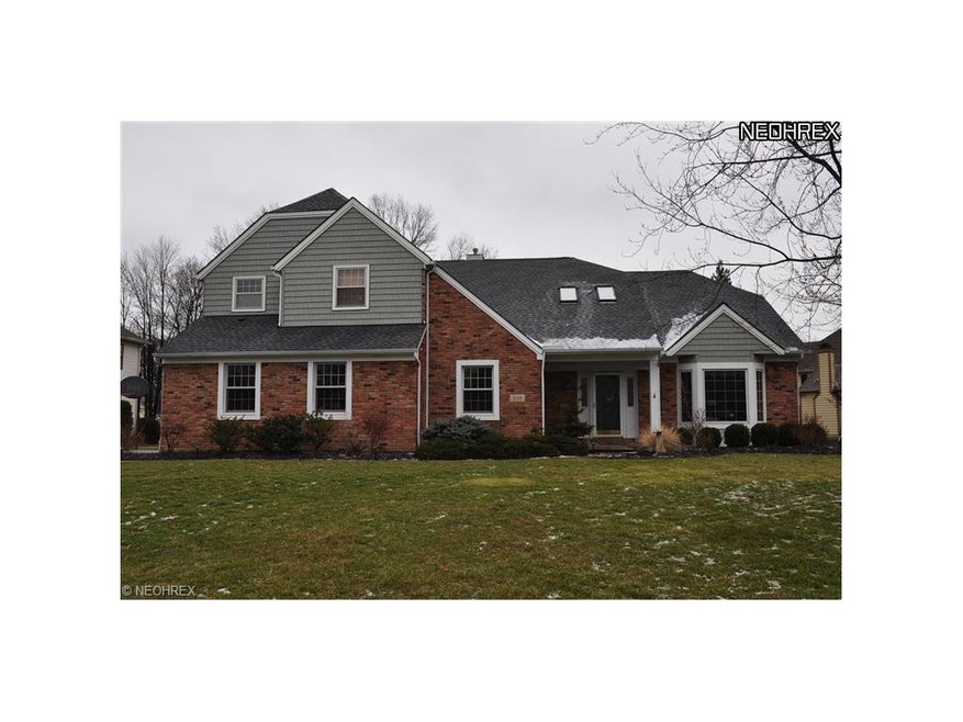 WELCOME TO 409 BEACON COURT, AVONLAKE, OHIO