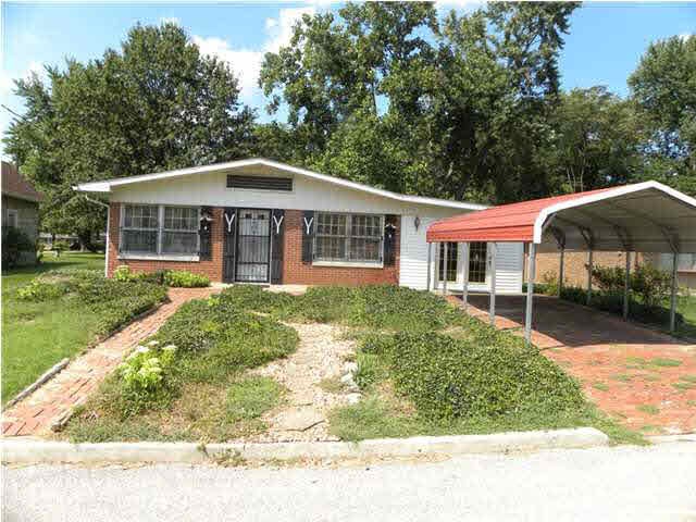 324 W Pine St, Princeton, IN 47670 - photo 1