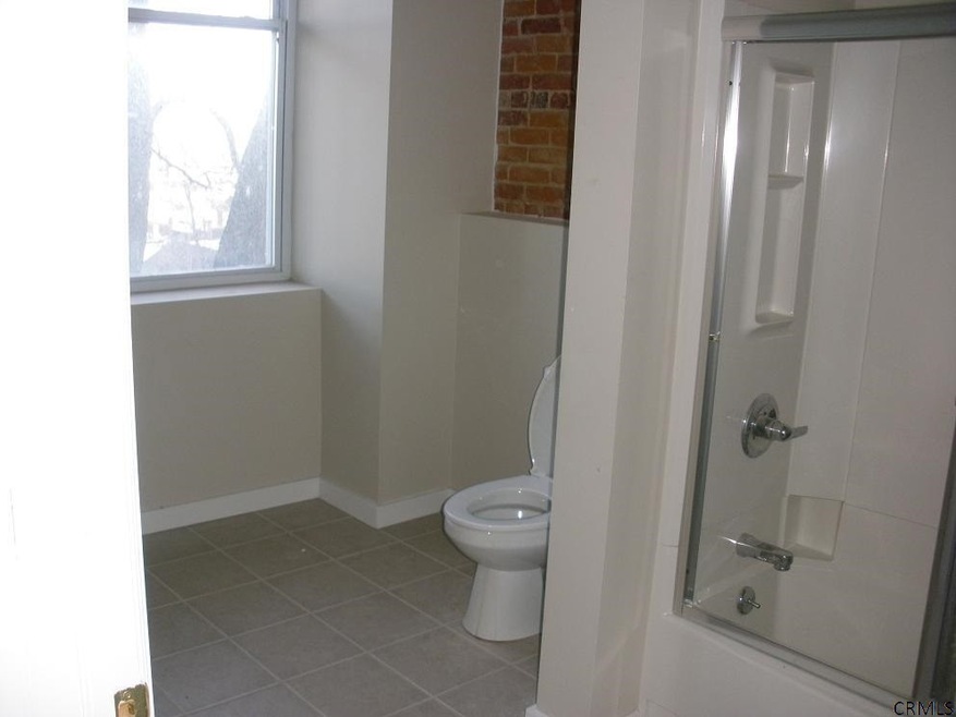 79 Ten Broeck St, Albany, NY 12210 - photo 1