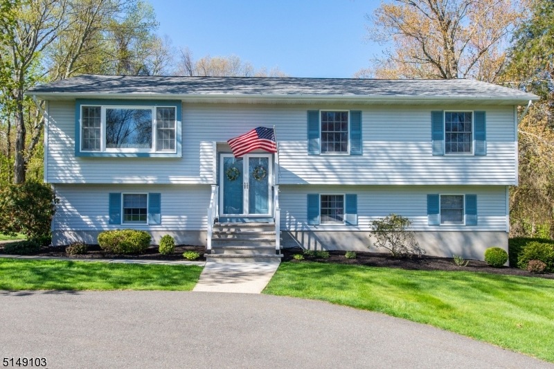 26 Fox Hill Dr, Franklin, NJ 07416 - photo 1