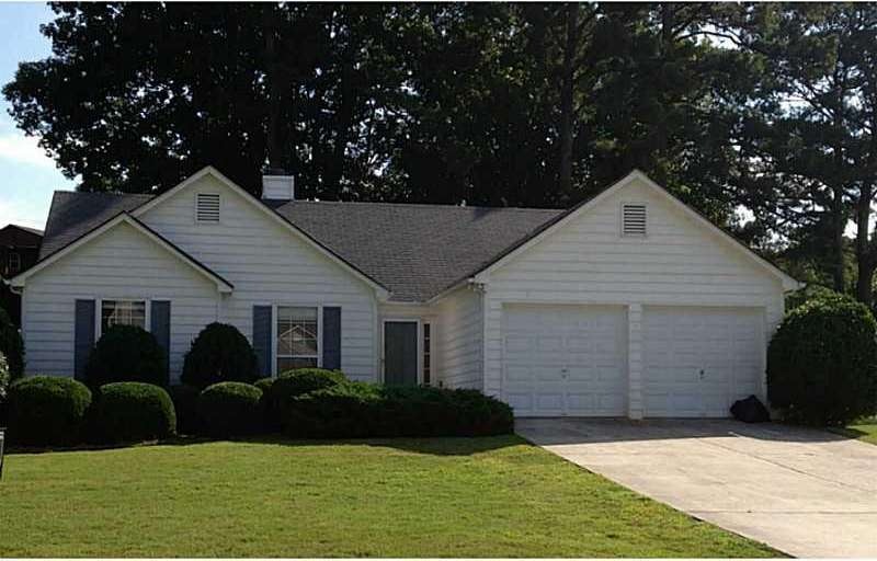 Exterior Front. Traditional ranch home.