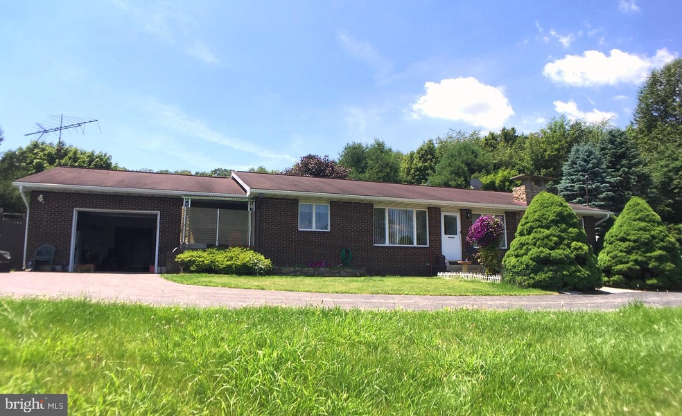 593 Eidem Rd, Lehighton, PA 18235 - photo 1