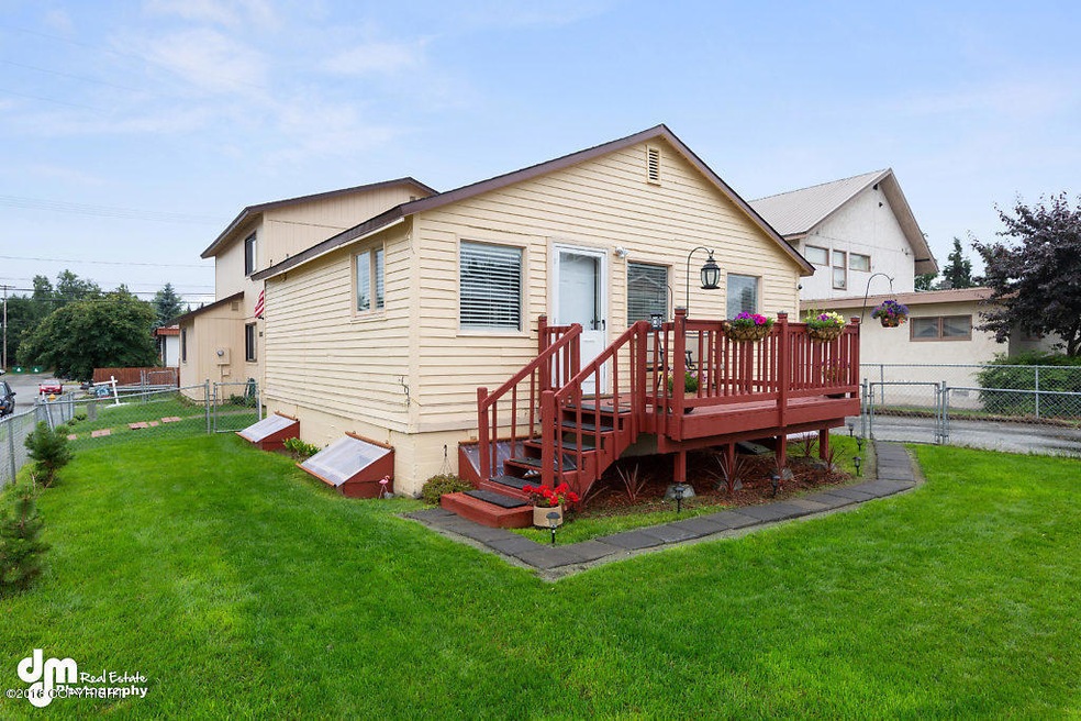 1020 Eagle Street, Anchorage, AK 99501