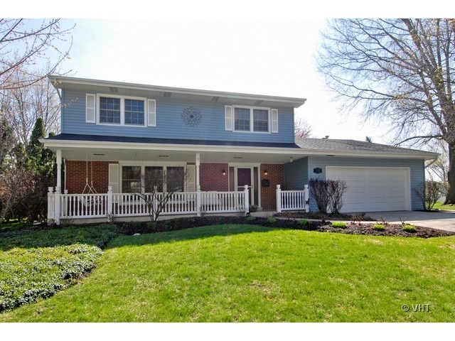 1236 Catalpa Ln, Naperville, IL 60540 - photo 1