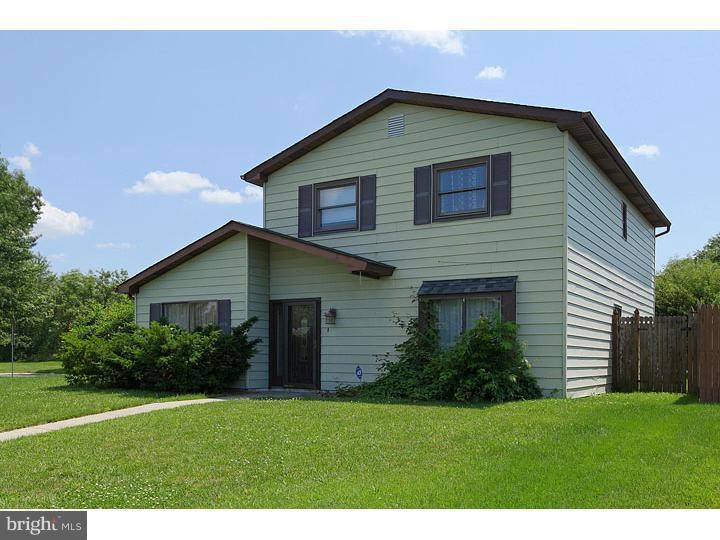 10 Honeysuckle Ln, Swedesboro, NJ 08085 - photo 1