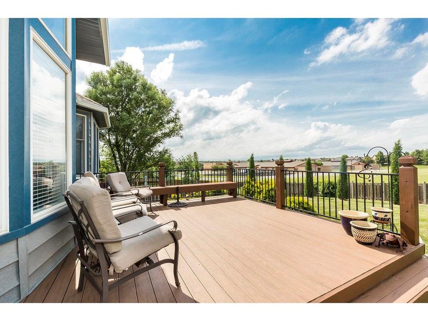 State of the Art Deck perfect for watching sunsets