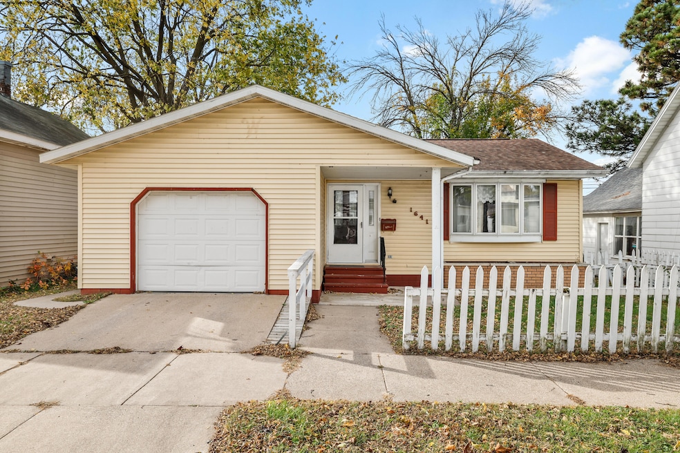 1641 Avon St, La Crosse, WI 54603 - photo 1