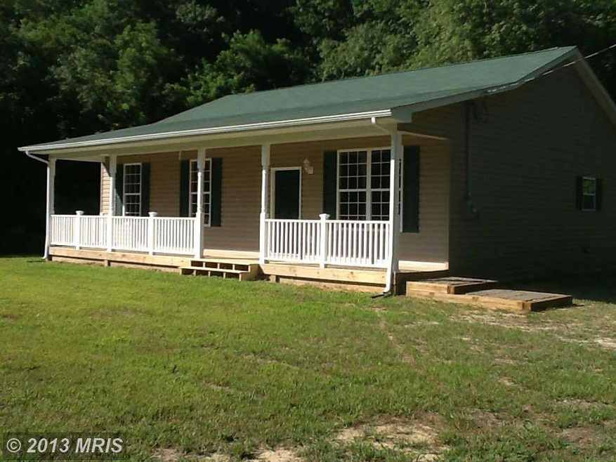 15275 Rock Point Rd, Newburg, MD 20664 - photo 1