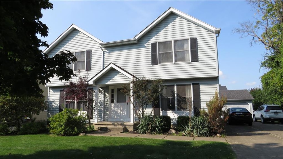 1054 Castlebar Dr, North Tonawanda, NY 14120 - photo 1