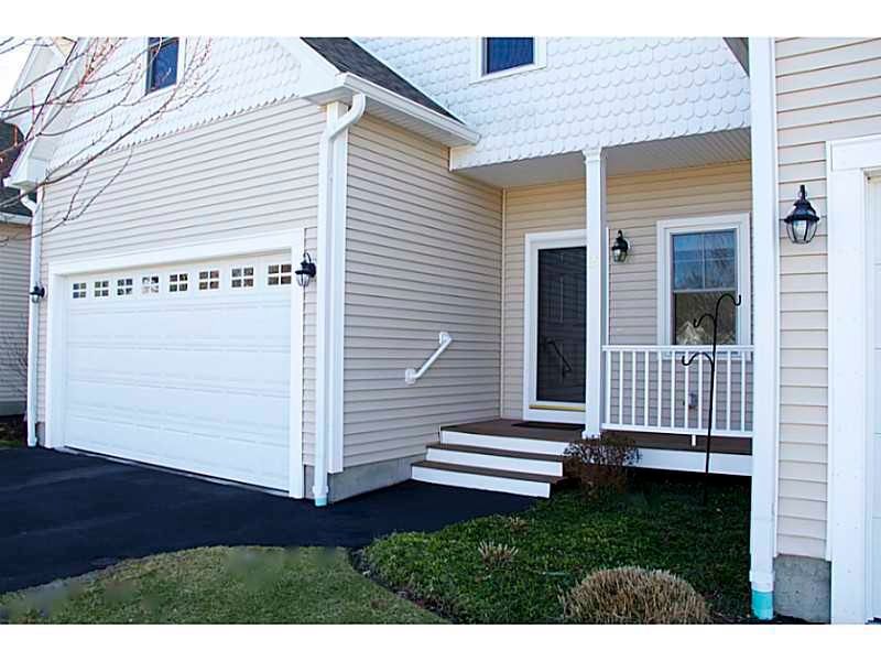 127 Southwinds Dr unit 36, South Kingstown, RI 02879 - photo 1