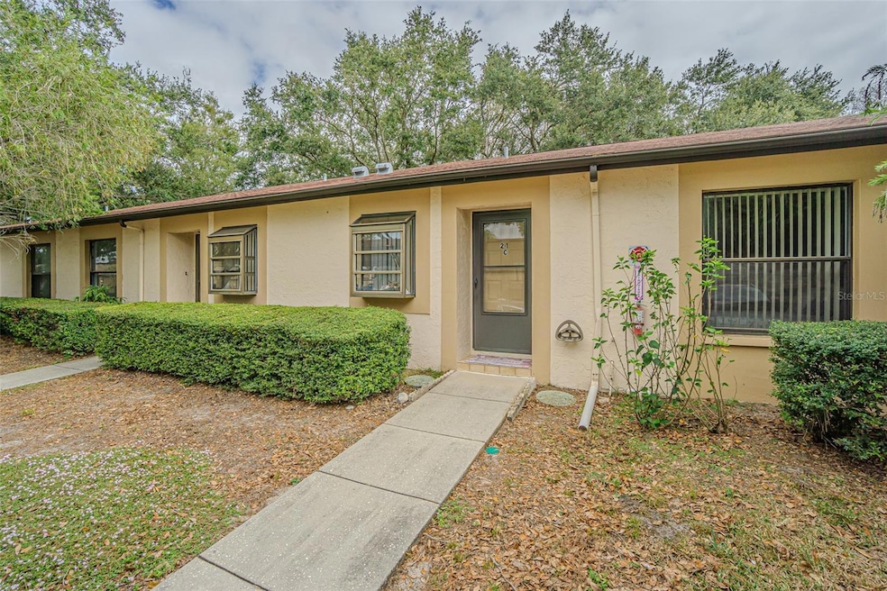 11511 113th St unit 21C, Largo, FL 33778 - photo 1