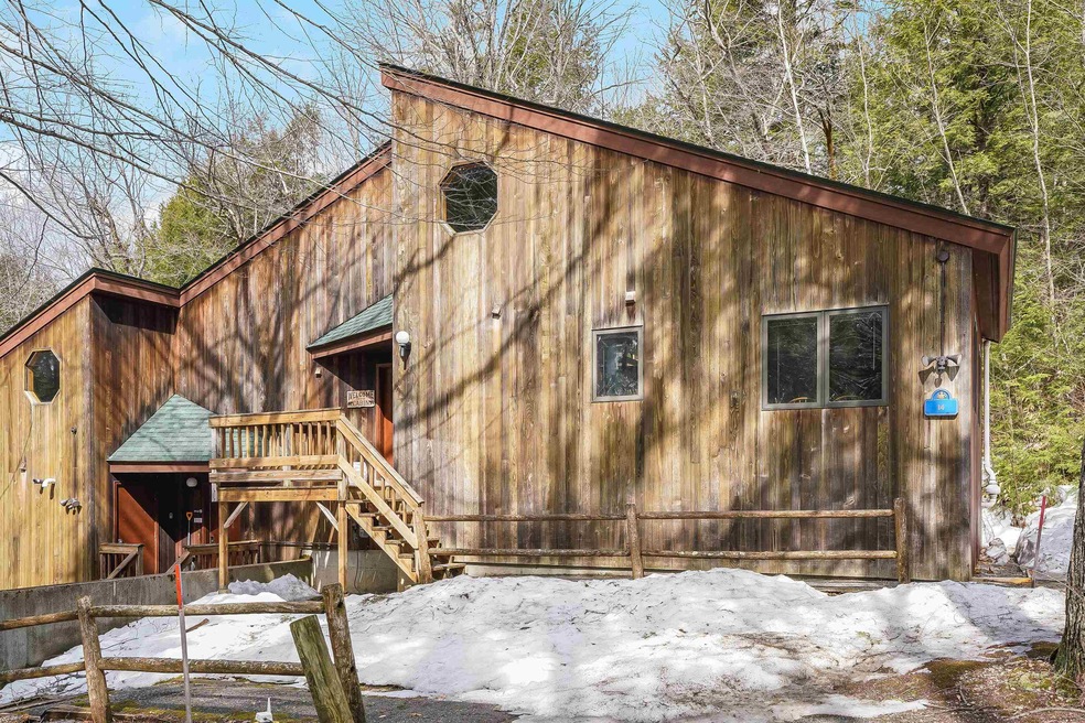 326 Crown Ridge Rd unit 14, North Conway, NH 03860 - photo 1