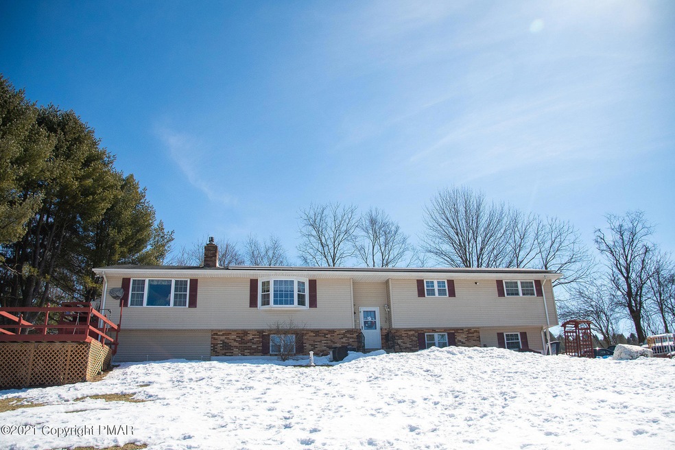 125 Russell Dr, Saylorsburg, PA 18353 - photo 1