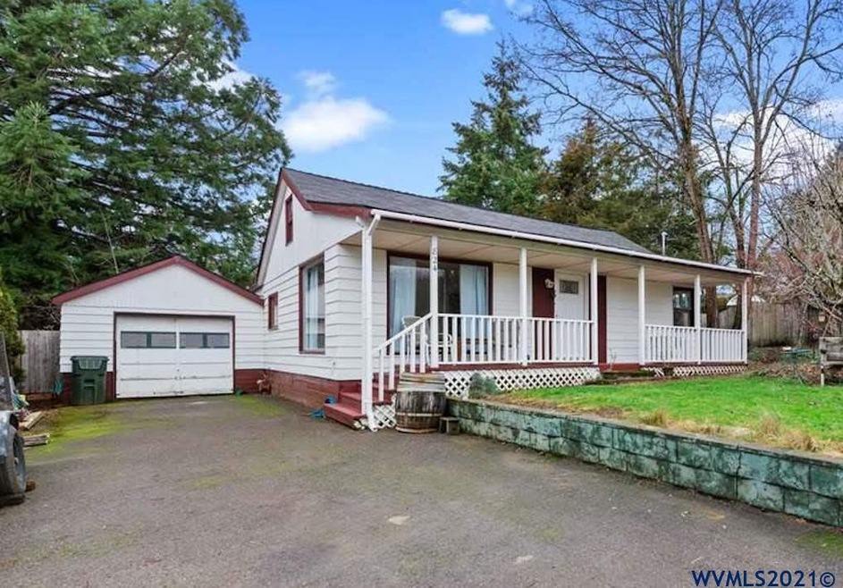 824 NW Evans St, Sheridan, OR 97378 - photo 1