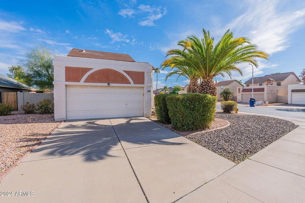 1-web-or-mls-Ivanhoe-1