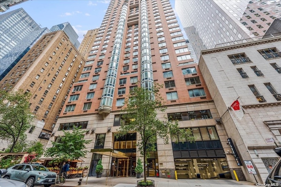 The Cosmopolitan unit 15C, New York, NY 10017 - photo 1