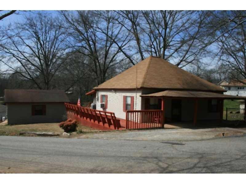 589 Valentine St, Buford, GA 30518 - photo 1