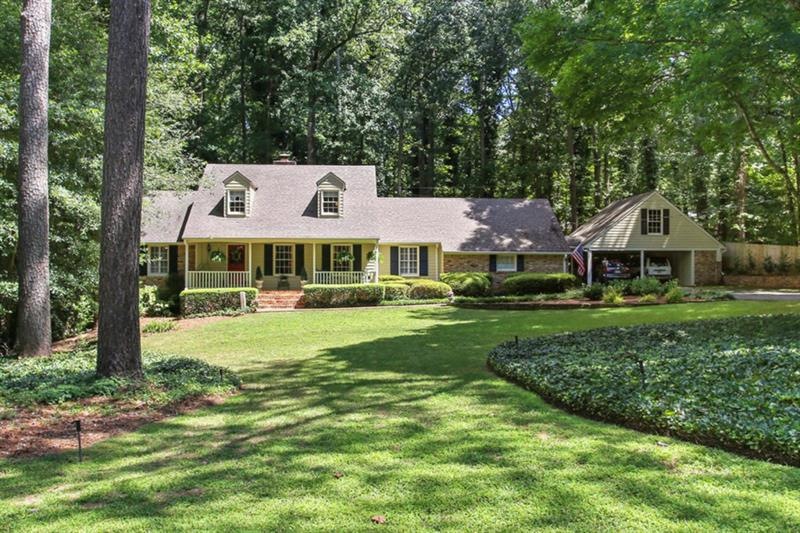 714 Hampton Place SW, Marietta, GA 30064 - photo 1
