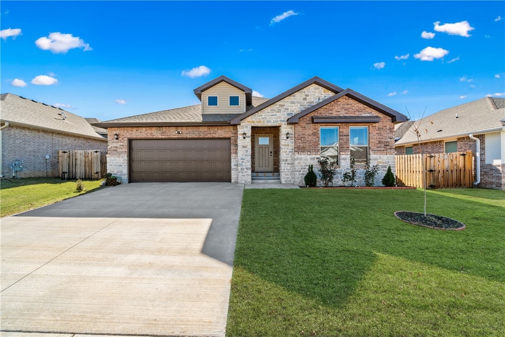 2061 Periwinkle Place, Centerton, AR 72719 - photo 1